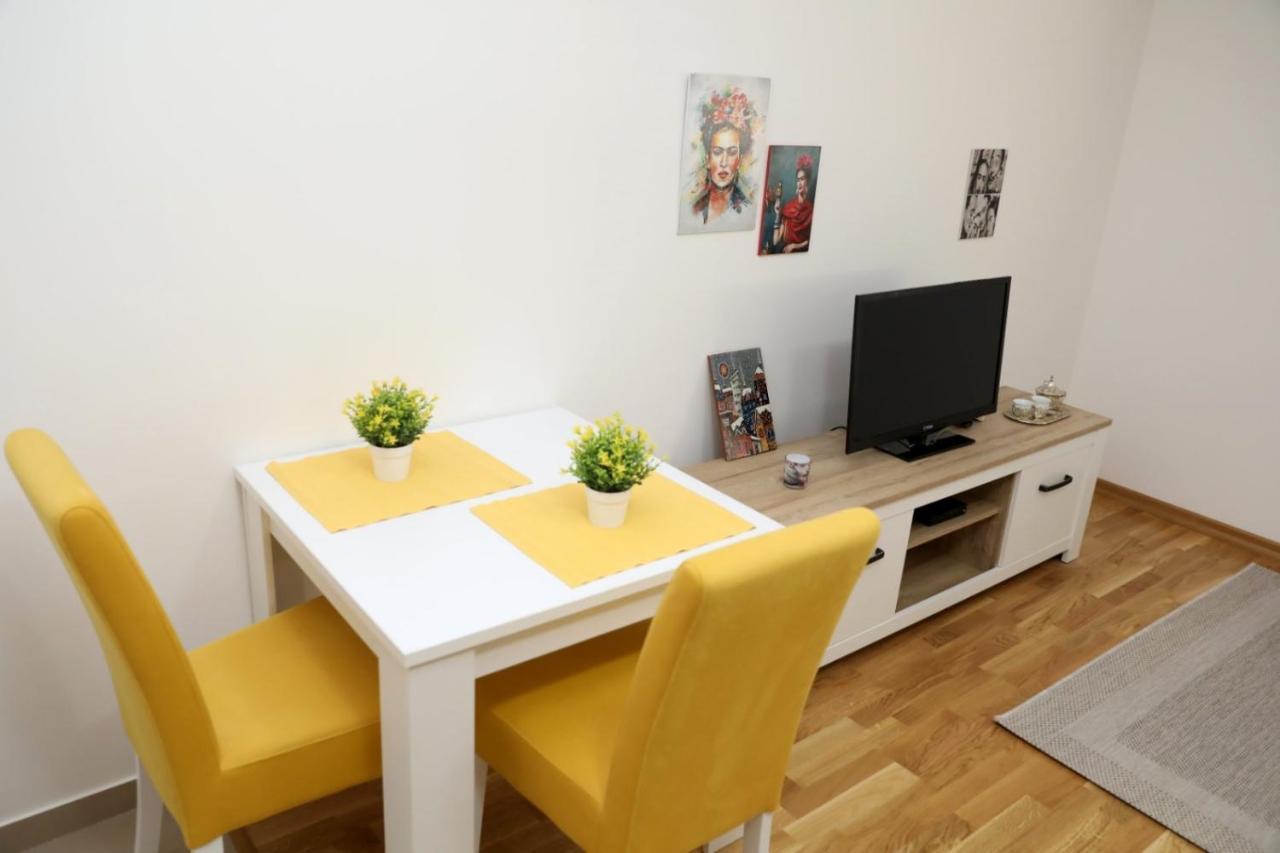 Appartamento Apartman Frida Nikšić Esterno foto